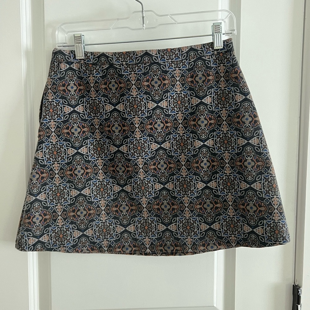 Black, blue and orange mini skirt